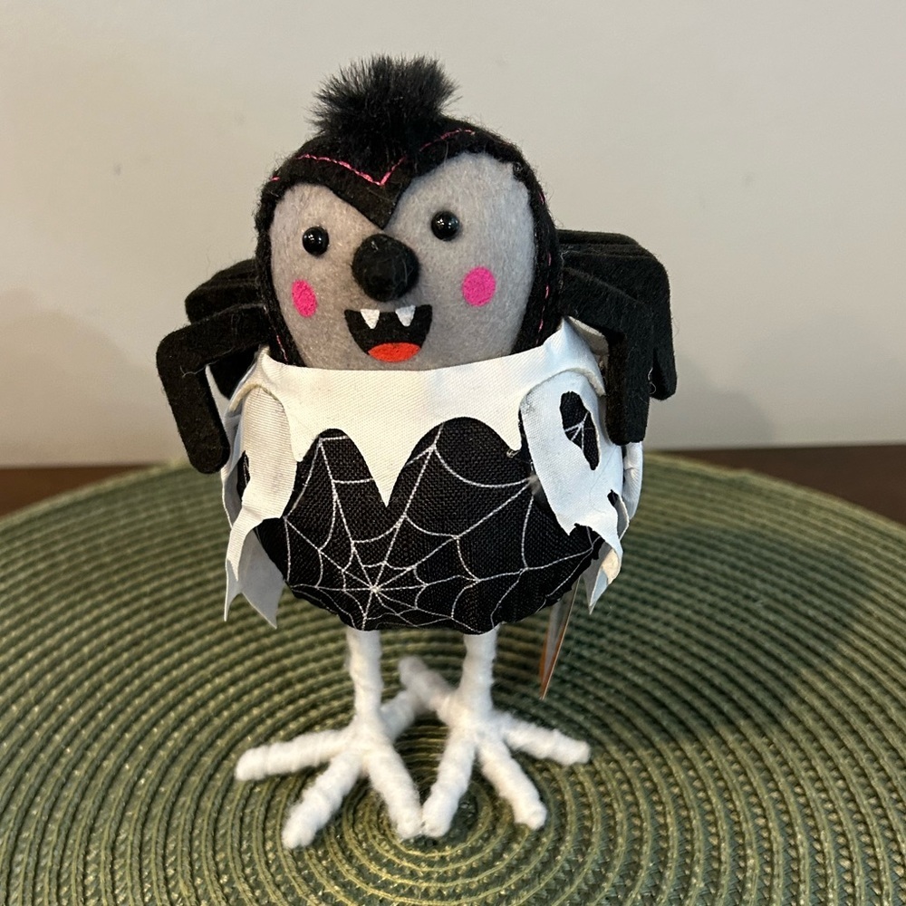 New! 2024 SKITTER Target Hyde n Eek Featherly Friends the Spider Bird Halloween